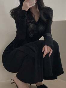 YCYC 女款 V 領前綁帶貼身洋裝，極簡性感風，秋冬款 - 黑色 - 查看 7