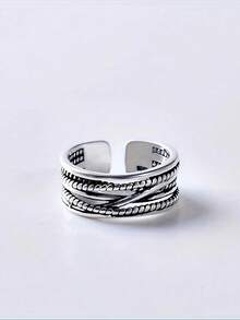 Vintage Creative Metal Hollow Out Twisted Adjustable Ring, Simple Unique Design For Men And Women, Daily Wear Party Ring, Statement Ring - Silver - View 4