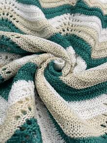 Bộ đồ nữ mùa xuân kiểu Âu Mỹ gồm áo tay ngắn và quần short dệt kim khoét lỗ, thích hợp cho kỳ nghỉ. - Nhiều màu - Xem 11