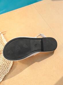 Sandal đế bằng hở mũi thắt nơ xinh xắn, dép đi ngoài trời thoải mái cho kỳ nghỉ. - trắng - Xem 10