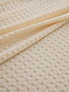 1件纯色毛绒沙发套，弹性包覆式设计，保暖舒适，简约ins风，宠物友好，防滑防污，弹力可拉伸，可机洗，适用于客厅、卧室、书房，单人、双人、三人、四人沙发（带扶手和靠背），四季皆宜。 - 米色 - 查看 10