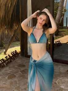3件套女士蓝色性感优雅渐变三角罩杯比基尼套装，包含渐变系腰纱笼裙，适合春夏休闲海滩、泳池派对等场合，时尚泳装度假之选。 - 彩色 - 查看 1