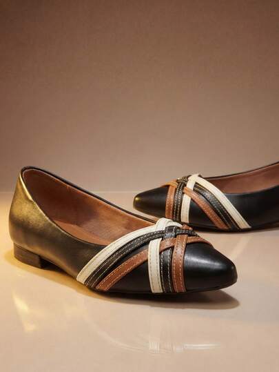 Sapatilha Feminina Casual Confortável Pele Preta | Tirinha Multicolor -  elegante, linda, charmosa.