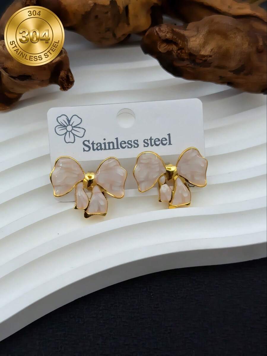 One Piece Of French-Style Gentle And Luxurious Girlish Sweet Style White Bow-Shaped Stud Earrings, Suitable For Daily Commuting, Shopping, Casual Afternoon Tea, Friends' Parties Or Spring Date, Or As A Valentine's Day Gift For Your Girlfriend. - White - View 1