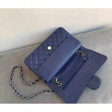 Dark Blue Quilted Leather Shoulder Bag – 26x16x7 Cm Handmade Chain Crossbody Bag With Turn-Lock Closure And Dust Bag - Dark Blue - 查看 8