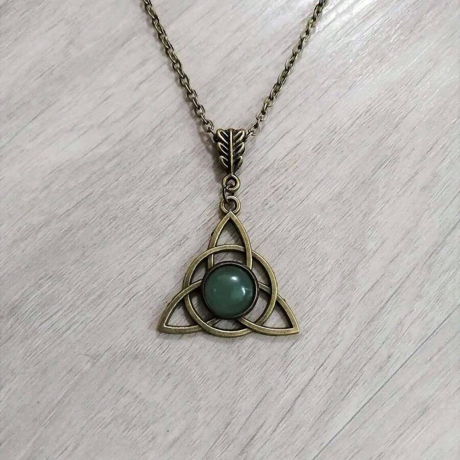 1pc Triquetra Celtic Knot Necklace With Green Natural Stone, Vintage Bronze Trinity Knot Pendant, Wiccan Pagan Jewelry Ideal For Spiritual Meditation, Daily Casual Wear, Festival Outfits & Boho Style Matching - AQ-2004 - 查看 1