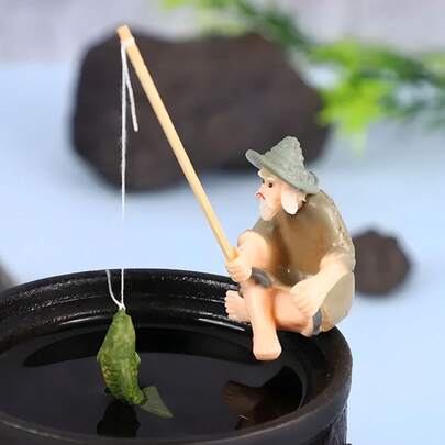 Resin Fishing Old Man, Mini Fishing Person Statue, Mud Person Sitting Sculpture, Fantasy Garden Mini Decor, Outdoor Decoration, Suitable For Outdoor Pond And Bonsai, Durable, No Power Needed, Hanging Planter/Fish Tank Decor, Indoor Home Garden Yard Ornament
