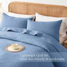 Queen Quilt Bedding SetBluish Grey Ultrasonic Full/Queen Quilt Set Reversible Microfiber Bedspread Lightweight Soft Modern Geometric Coverlet Set for All Seasons 1 Quilt 2 Pillow Shams - Gris azulado - Ver 5