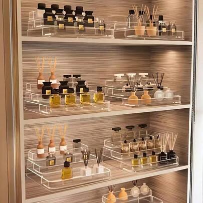 1pc 3-Tier Stepped Display Shelf, Transparent Acrylic Cosmetic Organizer Rack For Storing Spices, Cups, Perfumes, Lipsticks, Skincare Products, Elegant Multifunctional Storage Rack For Vanity, Cabinet, Countertop