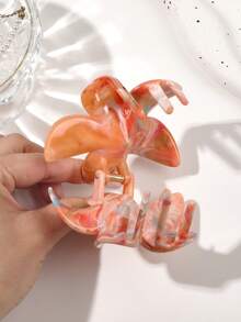 1个ABS材质暖色调蜜桃粉色大理石扎染亮面3D雏菊花，复古春日乡村风，温柔活力甜美氛围，适合海滩度假、丸子头、派对、下午茶、野餐等夏季发饰沙滩抓夹度假 - 彩色 - 查看 5