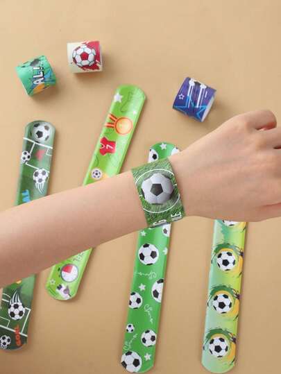 12 chiếc vòng tay nhựa chủ đề bóng đá, quà tặng sinh nhật bóng đá, đồ trang trí tiệc bóng đá, quà nhét túi quà sinh nhật, đồ trang trí bóng đá, quà tặng bóng đá, đồ dùng bóng đá, quà nhét hộp quà sinh nhật cho bé trai, đồ trang trí tiệc bóng đá, quà tặng chợ, phần thưởng trong lớp học, vòng lò xo bóng đá, quà tặng hoàn hảo cho người hâm mộ bóng đá, quà tặng tiệc tùng, đồ dùng du lịch, đồ dùng cần thiết cho World Cup, đồ dùng tiệc tùng, đồ dùng tựu trường, quà tặng Ngày của Mẹ, quà tặng bạn bè, quà tặng bạn gái, hàng hóa World Cup, tiệc World Cup.