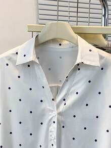 女士七分袖波点衬衫，翻领设计，袖口系带，百搭休闲商务风，适合办公室、通勤、居家及日常穿着，春夏秋季皆宜。 - 白色 - 查看 8