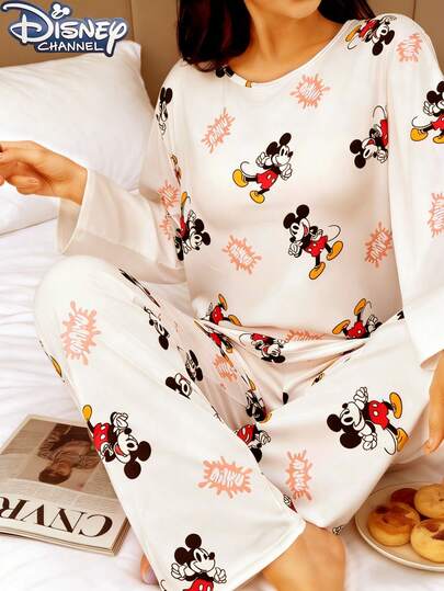 Disney 两件套女士可爱卡通睡衣套装，白色长袖印花圆领上衣和裤子，舒适宽松版型，适合春、夏、秋季穿着。