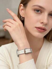 1条纤薄时尚真皮表带，兼容 42mm、38mm、40mm、41mm、44mm、45mm、46mm和49mm Series 9、8、7、6、5、4、3、2、1和SE，时尚智能手表替换表带 - 咖啡棕 - 查看 10