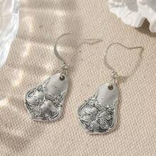 1 Pair Vintage Floral Engraved Asymmetrical Geometric Shape Pendant Earrings, Handmade Jewelry Designed For Women, Suitable For Daily Wear And Vacation, An Excellent Gift Choice For Her - Antique Silver - View 7