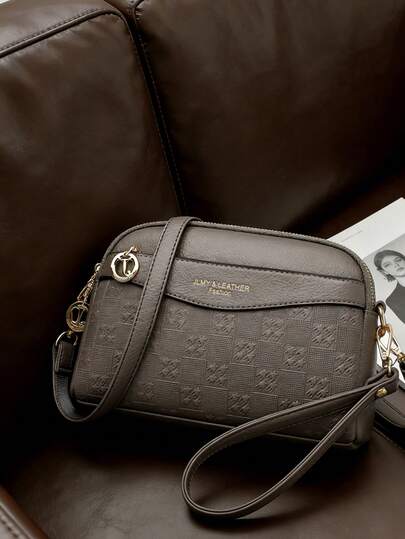 New Fashion Classic Joker Alphabet Decorative Design Shoulder Bag, Multi-Compartment Square Bag, Retro Fashion Bag, Elegant Handbag, Business Commuter Bag, Suitable For Shopping, Commuting To Work, Holiday Gifts.