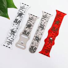 1件女款小眾時尚海洋風配件，柔軟矽膠運動替換錶帶，附海洋生物雕刻，兼容 38/40/41/42/44/45/46/49mm 所有尺寸 (S10/11 42mm/46mm)，兼容 Ultra2/Ultra/SE2/SE，1~10 代及 Apple Watch11，適合日常通勤與度假穿搭 - 白 松針綠 - 查看 10