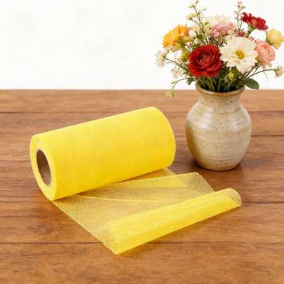 1 Roll Of Yellow Chiffon Fabric, Allowing For DIY Free Cutting Of Any Size. Suitable For Wedding And Banquet Decorations, Birthday Party Decorations, Ceiling Decorations, Staircase And Corridor Decorations, Seat Back Ties, Wedding Supplies, Arch Decorations, Stage Backgrounds. It Is Applicable In A Wide Range Of Scenarios. Suitable For Thanksgiving, Valentine's Day, Easter, Saint Patrick's Day, All Occasions Throughout The Year, Party Banners.