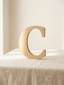Corte preciso, bordes definidos, superficie lisa, grosor uniforme. Esta figura es ideal para decoraciones en fiestas, señalizaciones, presentaciones escolares, proyectos creativos, escaparates o personalización de espacios interiores. - C - Ver 1