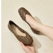 2026夏季新款女士镂空方头平底乐福鞋，透气软底套脚休闲鞋，百搭低帮凉鞋 - 棕色 - 查看 3