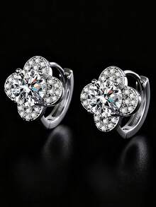 一对极简主义欧美风格仿莫桑石耳环，S925纯银立方氧化锆莫桑石四叶草水滴向日葵耳钉 - E186-耳環 - 查看 4