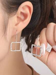 1 par de pendientes con colgante geométrico retro, adecuados para uso diario, fiestas y viajes de las mujeres como regalo de joyería - Plateado - Ver 1