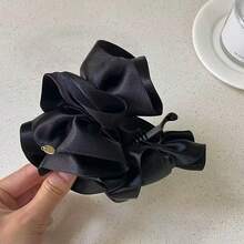 1 Stück Satin Blüten-Clip, modischer 3D Haarschmuck Clip, elegantes Haargummi Accessoire für Frauen, Klammer - Verschiedenfarbig - Übersicht 9