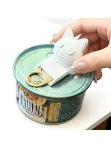 1 Abrelatas con forma de gato lindo para abrir latas de comida y bebidas mientras protege las uñas, perfecto para mujeres que cuidan sus uñas, adecuado para herramientas de cocina de plástico para latas de comida para gatos/perros. El abridor de botellas multiusos es un artículo imprescindible en la cocina - Ver 8