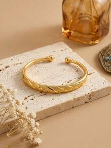1pc Open Bangle Bracelet With Spiral Pattern & Star Embossed Design, Everyday Wear For Women - Gold - View 7