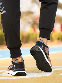 男女通用新款透气安全鞋，防砸防滑防刺穿工作鞋，轻便舒适建筑防护鞋，男女劳动防护鞋，男女户外运动鞋 - 黑橘色 - 查看 8