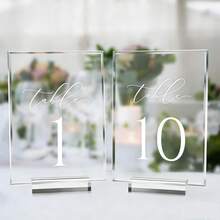 Bảng số bàn cưới bằng acrylic trong suốt 5x7 inch kèm chân đế, in chữ thư pháp màu trắng, bảng số bàn acrylic dùng cho tiệc cưới và lễ tân. - Xem 1