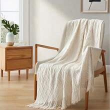 1 chiếc chăn dệt kim họa tiết kim cương có tua rua - Khăn choàng ấm áp dùng được cả bốn mùa, phù hợp cho ghế sofa hoặc giường, kiểu dáng hiện đại. - Màu be - Xem 5