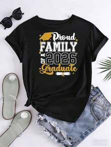 Proud Family Of A 2026 Graduate T-Shirt Graduation Cap And Diploma Design For Graduation Celebration, 220g - 黑色 - 查看 3