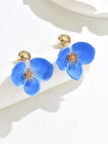 一对优雅的波西米亚海滩度假风仿真兰花、桃花、牡丹、绿石斛蜡染花卉吊坠耳环，适合女士参加派对、节日、婚礼、摄影等场合，可作为珠宝礼物。由于是手工制作，花瓣的颜色和尺寸可能略有差异。 - 彩色 - 查看 4