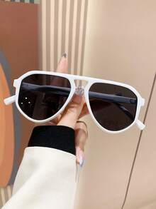 Retro Aviator Style Large Frame White Fashion Glasses, Classic Plastic Eyewear For Women, Outdoor Travel Beach Vacation Casual Wear, Summer UV Protection Shades For Men - White - View 2