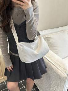 1件白色灯芯绒面料顺滑拉链字母装饰时尚休闲纯色简约春季新款独特斜肩女士手提包，适合女性日常使用 - 白色 - 查看 10