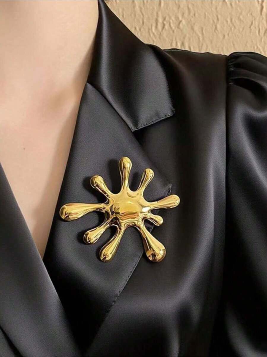 Asymmetrical Fashion Brooch Designed For Women And Girls Perfect As An Outfit Accessory For Travel Weddings And Parties Or As A Thoughtful Birthday Or Christmas Gift Showcasing A Unique European Style That Elevates Any Look With Its Striking Design. - Gold - 查看 1
