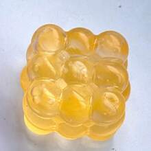 1个超薄挤压麦芽减压魔方玩具，柔软慢回弹水魔方玩具，葡萄纹理，慢回弹，耐用，适合青少年/成人，节日/生日礼物，万圣节礼物，圣诞节礼物，平安夜礼物 - 彩色 - 查看 11