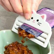 1个猫粮挤压器 - 高效挤压袋装猫粮，最大限度地利用每一口，防止浪费 | 设计便于清洁喂食，适用于所有猫粮袋，易于清洗 - 500ml - 查看 3