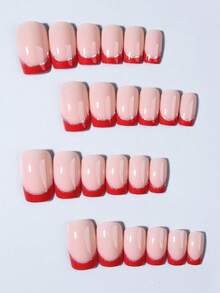24片红色法式方形短款美甲贴纸，提升您的时尚品味！简约时尚，经久耐用，可重复使用。套装包含1瓶甲油胶和1把指甲锉，适合女性和女孩日常佩戴，也适用于派对和其他场合。 - 紅色 - 查看 4