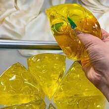 柔软蜂蜜芝士方形减压玩具，超柔软仿真芝士挤压玩具，成人趣味减压感官玩具，适合作为生日节日礼物 - 彩色 - 查看 8