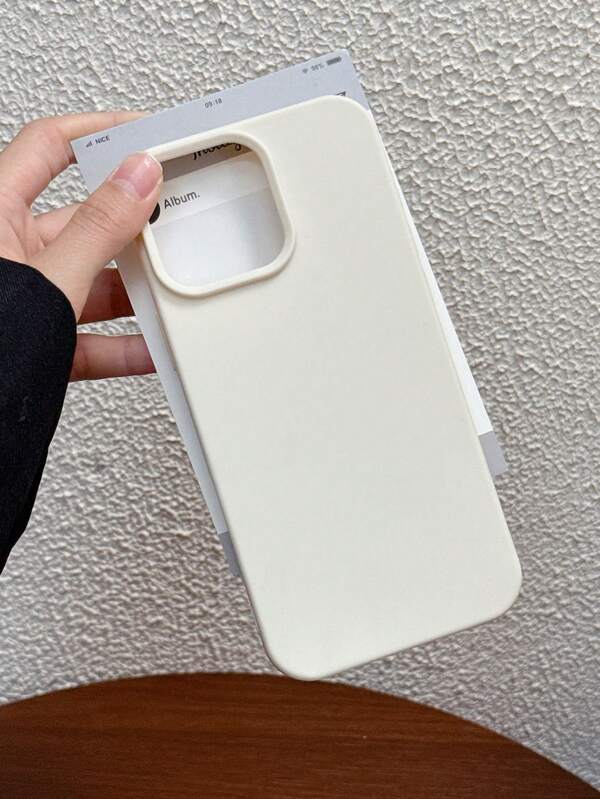 1 pièce Étui de téléphone souple en TPU de couleur unie minimaliste avec appareil photo vintage blanc à grande ouverture. Texture mate anti-chute, convient pour iPhone 11/11 Pro Max/12/12 Pro/12 Pro Max/13/13 Pro/13 Pro Max/14/14 Pro/14 Pro Max/14 Plus/15/15 Pro/15 Pro Max/15 Plus/16/16 Pro/16 Pro Max/16 Plus/17/17 Pro/17 Pro Max