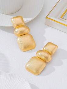 1 Pair Exaggerated Metallic Geometric Connected Earrings - Gold - View 2