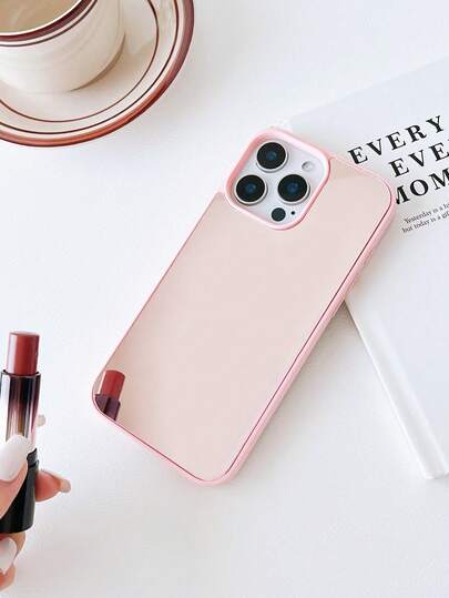 1个极简闪亮大镜面软触舒适二合一手机保护壳，兼容 17 Pro Max、16 Pro Max、15、14 Pro、13、12、11系列。软边设计，易于安装；镜面方便补妆；适合女孩和女士；时尚简约风格手机壳。