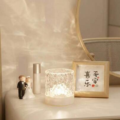 1 đèn LED chiếu hình sóng nước, điều khiển cảm ứng/từ xa, cấp nguồn USB, 16 chế độ đổi màu, đèn ngủ di động cho phòng ngủ, văn phòng, phòng chơi game và làm quà tặng tiệc tùng, ánh sáng tạo không gian yên bình.