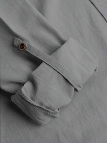 1 Conjunto de ropa de verano holgada y ligera para hombre: Camisa de manga larga con botones y cuello, color azul claro + Pantalones de pierna recta (Nota: La tela de lino puede arrugarse fácilmente y tener una ligera transparencia, por favor considérelo antes de comprar. Consulte la tabla de tallas en los detalles) - Gris Claro - Ver 5