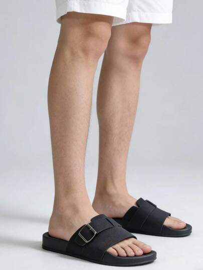 Plus Size Men's Summer Slippers Size 39-46, Outdoor Comfortable Casual Shoes, Lightweight House Slippers, Wear-Resistant Breathable Men's Sandals For Outdoor & Daily Wear. The Soles Of These Slippers Are Made Of EVA Material.
