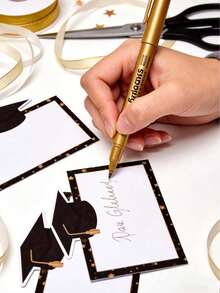 Thiệp giấy gấp chắc chắn năm 2026 dùng cho tiệc tốt nghiệp, có khung ngôi sao màu đen và vàng, cùng khoảng trắng để viết, phù hợp cho các bữa tiệc tốt nghiệp trung học/đại học, lễ kỷ niệm, tiệc chiêu đãi, đám cưới và các sự kiện khác. - nhiều màu - Xem 6