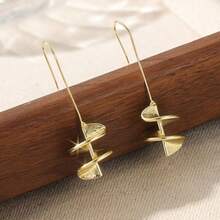 1 Pair Vintage & Creative Rotating Leaf Design Earrings, Suitable For Daily Wear And Formal Occasions, Also An Excellent Birthday Gift For Women - Gold - View 4