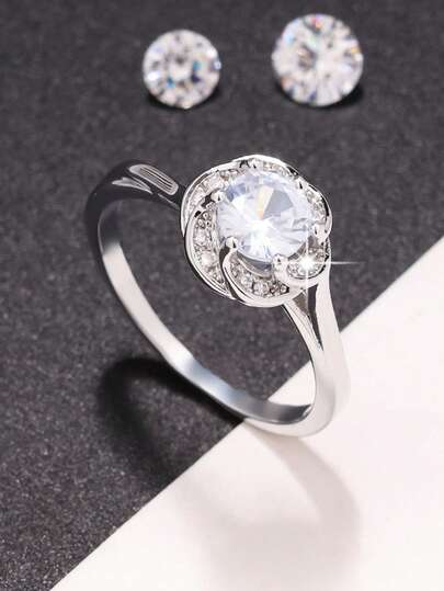 1 pièce Bague en zircone synthétique de haute qualité luxueuse et scintillante, design floral romantique, convient aux femmes, pour un port quotidien, les sorties, les fêtes, cadeau de la Saint-Valentin pour la petite amie